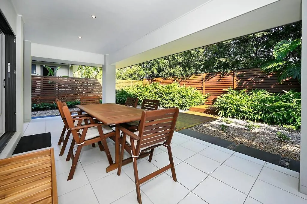 Pacific Paradise Luxury 4Br Yaroomba Australia